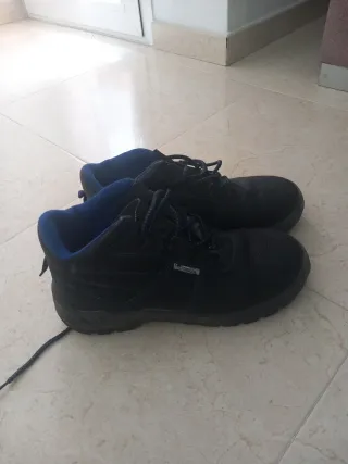 Botas de seguridad talla 42