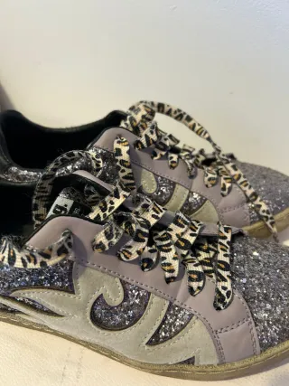 Zapatillas mtn Glitter Morado y Plateado