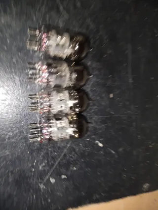 Válvula sovtek 6922 ECC88 / 6DJ8 / 6n23p-ev