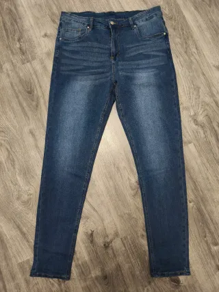 Pantalón vaquero azul