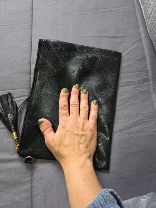 Bolso de mano negro Nuevo sin estrenar