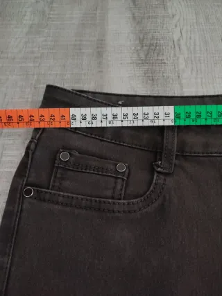 Pantalón tejano marrón