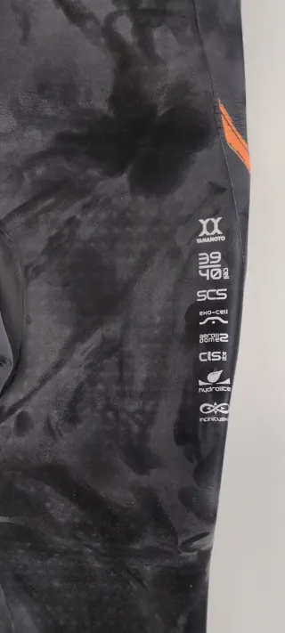 Neopreno Orca 3.8 SIN ESTRENAR Talla 8