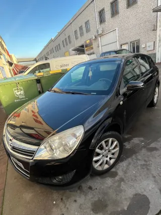 Opel Astra  Astra  2007