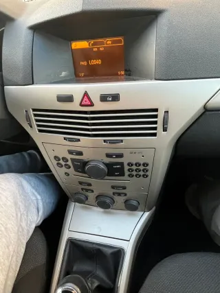 Opel Astra  Astra  2007