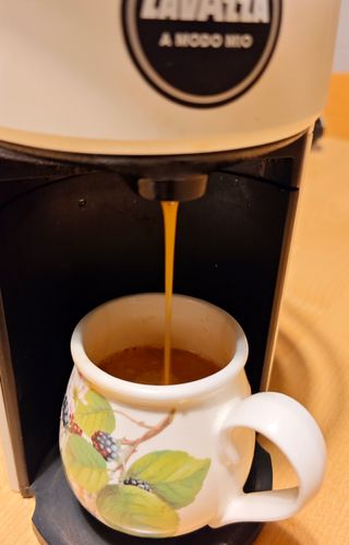 Macchina Caffè Lavazza Jolie A Modo Mio