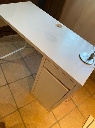 Escritorio Blanco Ikea con cajones