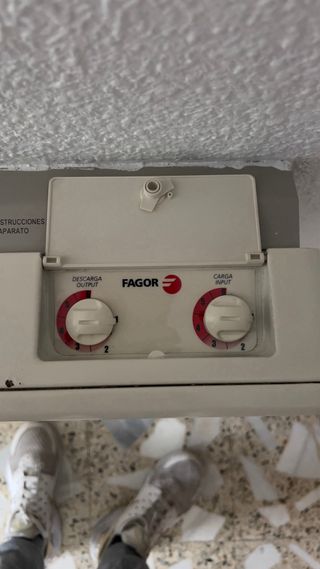 5 Radiadores Eléctricos Fagor Beige