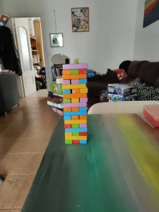 Juego de mesa Jenga de colores