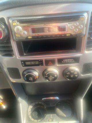 Suzuki Grand Vitara 2003