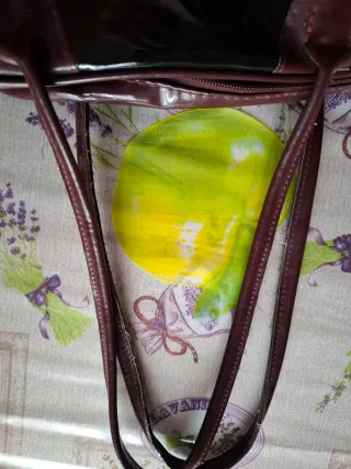 Borsetta lucida vintage anni 90