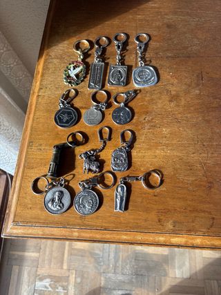 Colección Llaveros Metálicos Variados