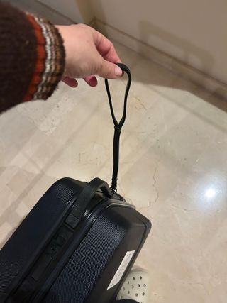 Maleta 4 ruedas John Travel negra, muy buen estado