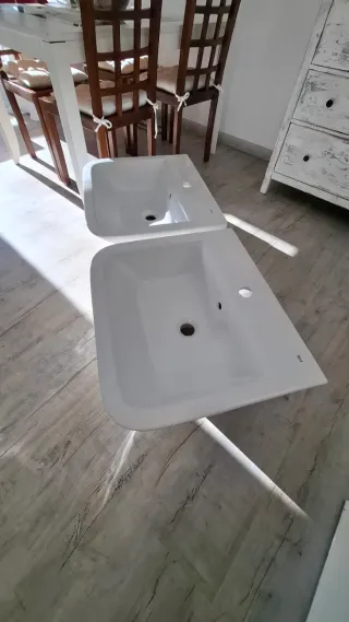 Lavabo de manos de porcelana blanco