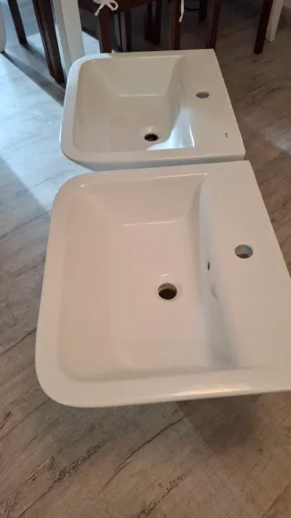 Lavabo de manos de porcelana blanco