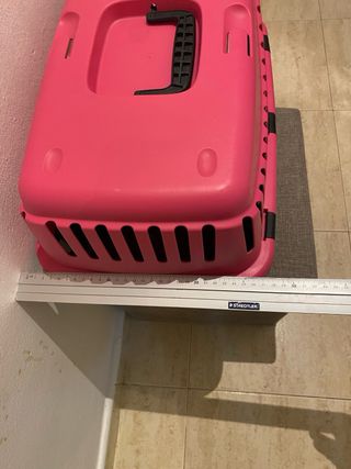 Transportín para gato o mascota rosa