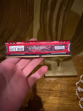 RAM Crucial Ballistix Sport DDR4 16GB 2400MHz