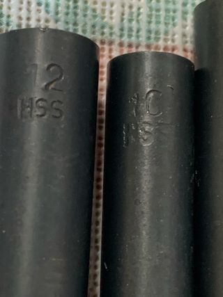 Lote 21 Brocas Metal