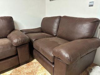 2 Sofás Polipiel Marrón