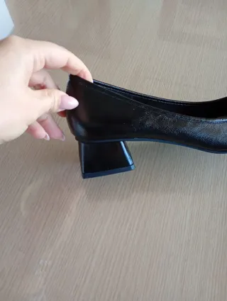 Zapatos de tacón negros