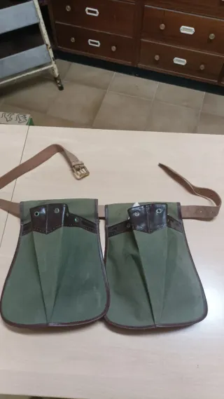 Pareja Bolsas de Caza Antiguas