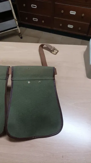 Pareja Bolsas de Caza Antiguas