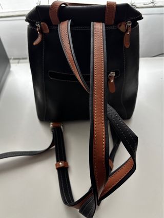 Mochila negra El potro