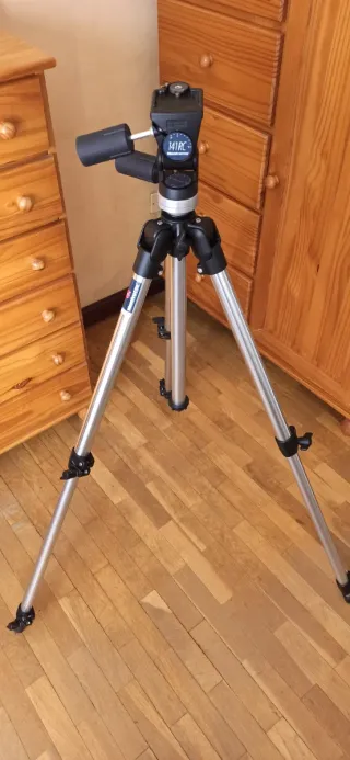 Trípode Manfrotto 144/KF08, rótula 141RC y bolsa