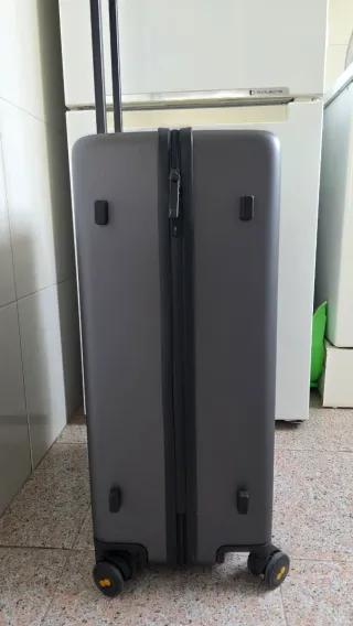 Maleta Level8 gris sin estrenar