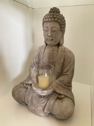 Figura Buda Piedra con Portavelas Cristal