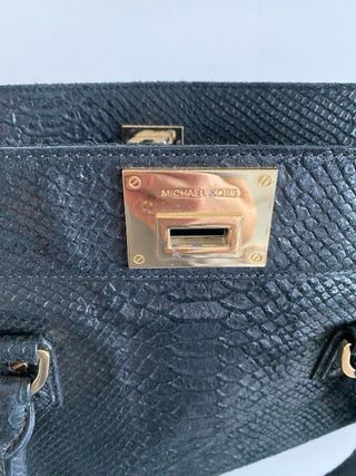 Bolso Michael Kors Negro y Dorado