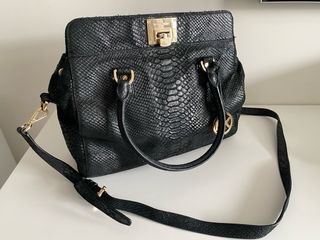 Bolso Michael Kors Negro y Dorado