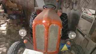 Tractor Fiat 411 funcionando