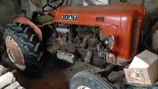Tractor Fiat 411 funcionando