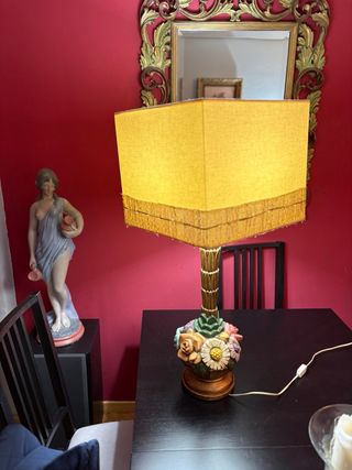 Lámpara de mesa cerámica pintada a mano