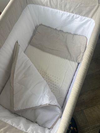 Minicuna con ruedas Largo 86 Ancho 57  Alto 72