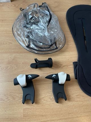Bugaboo Bee 5 Silla + Capazo + Accesorios