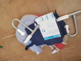 Trona portátil Brevi como nueva