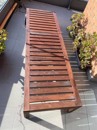 Tumbona de madera Ikea