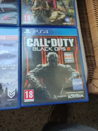 Lote 7 Giochi PS4: Call of Duty, GTA V, FIFA 18