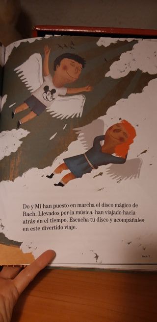 Colección de libros con CDs