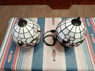 Coppia di lampade da tavolo Tiffany