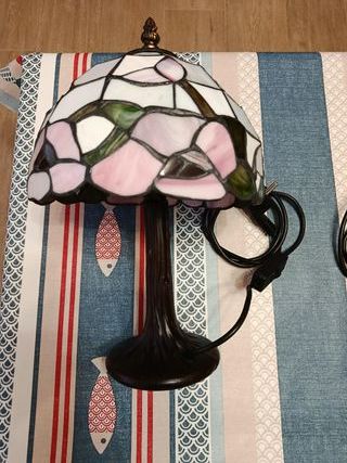 Coppia di lampade da tavolo Tiffany