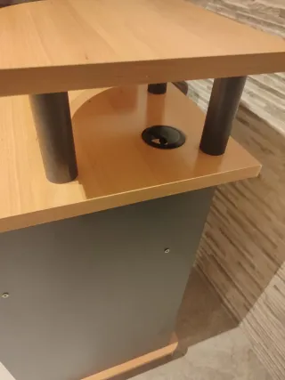 Escritorio moderno madera y negro