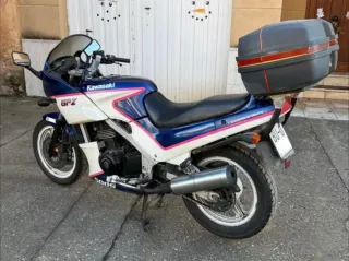 Kawasaki GPZ 500s