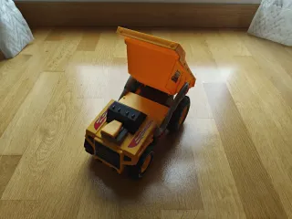 Camión MTC Tuff Crew Extravial