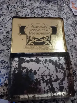 Caja Lata Antigua ABDULLA Imperial Preference