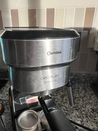 Cafetera Cecotec Cumbia Cafelizzia