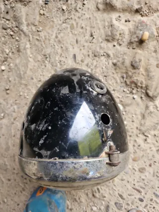 Faro de moto antiguo con velocímetro ISO GT Y OTRA