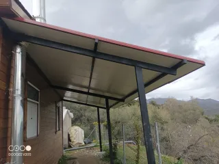 porches  y pergolas en madera y de hierro